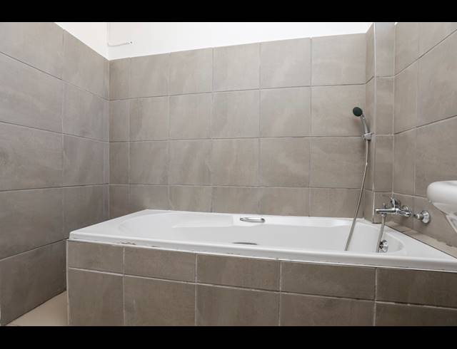3 BEDROOM APARTMENT FOR SALE IN WINDERMERE